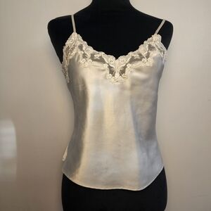 Victoria Secret Camisole small White Cropped Lace Layering Feminine  Croquette